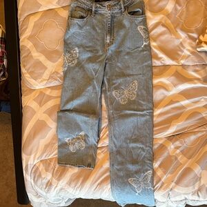 Hollister Women's Light Blue Butterfly Jeans
